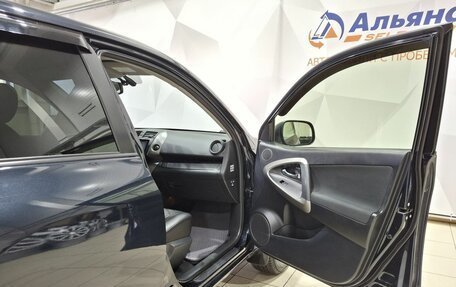 Toyota RAV4, 2012 год, 1 380 000 рублей, 31 фотография