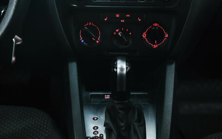 Volkswagen Jetta VI, 2014 год, 870 000 рублей, 11 фотография