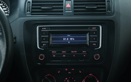 Volkswagen Jetta VI, 2014 год, 870 000 рублей, 10 фотография