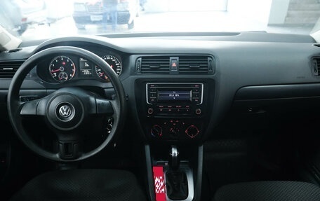 Volkswagen Jetta VI, 2014 год, 870 000 рублей, 9 фотография