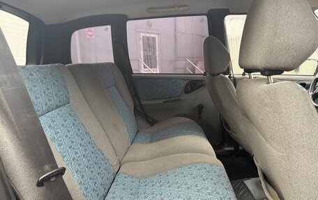 Chevrolet Niva I рестайлинг, 2004 год, 385 000 рублей, 13 фотография