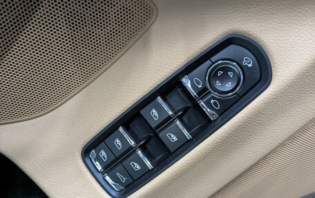 Porsche Panamera II рестайлинг, 2015 год, 3 995 000 рублей, 29 фотография