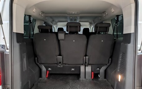 Peugeot Traveller I, 2022 год, 2 925 000 рублей, 10 фотография