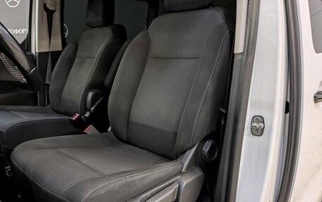Peugeot Traveller I, 2022 год, 2 925 000 рублей, 21 фотография