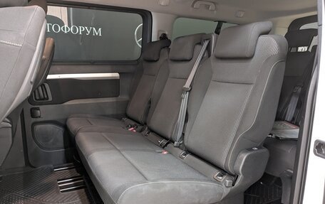 Peugeot Traveller I, 2022 год, 2 925 000 рублей, 23 фотография