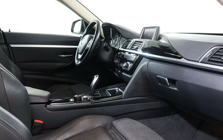 BMW 3 серия, 2019 год, 3 050 000 рублей, 9 фотография