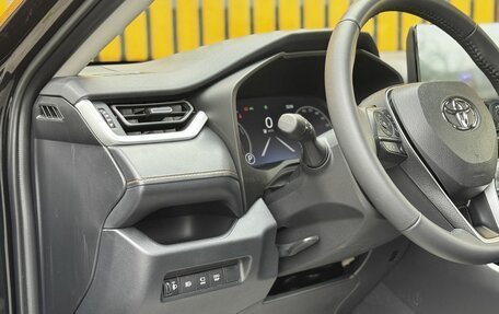 Toyota RAV4, 2025 год, 5 700 000 рублей, 8 фотография