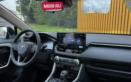 Toyota RAV4, 2025 год, 5 700 000 рублей, 22 фотография