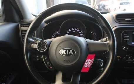 KIA Soul II рестайлинг, 2017 год, 1 100 000 рублей, 18 фотография