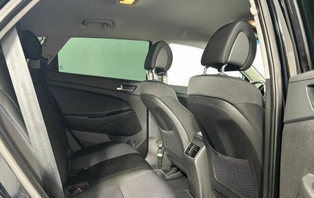 Hyundai Tucson III, 2018 год, 2 320 000 рублей, 13 фотография