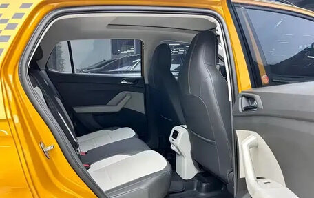 Volkswagen T-Cross I, 2022 год, 2 199 999 рублей, 10 фотография