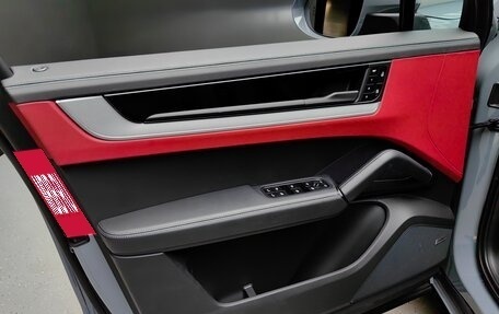 Porsche Cayenne III, 2023 год, 18 300 000 рублей, 19 фотография