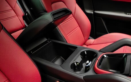 Porsche Cayenne III, 2023 год, 18 300 000 рублей, 36 фотография