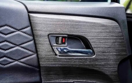 Honda Elysion, 2022 год, 3 375 000 рублей, 22 фотография