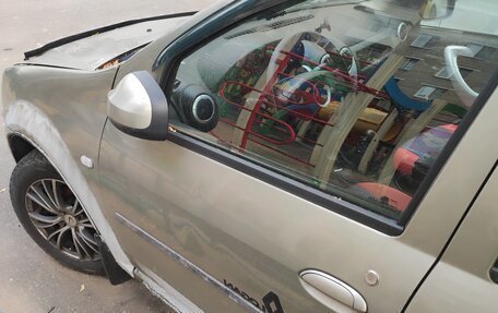 Renault Logan I, 2013 год, 235 000 рублей, 10 фотография