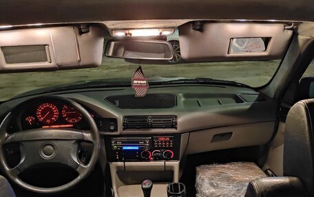 BMW 5 серия, 1991 год, 690 000 рублей, 12 фотография