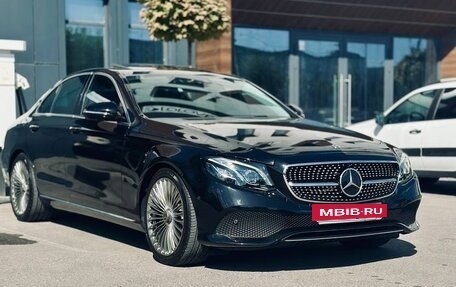 Mercedes-Benz E-Класс, 2019 год, 3 700 000 рублей, 3 фотография