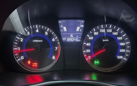 Hyundai Solaris II рестайлинг, 2013 год, 630 000 рублей, 7 фотография