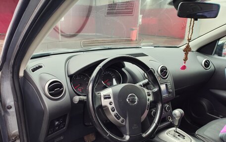 Nissan Qashqai, 2011 год, 820 000 рублей, 2 фотография