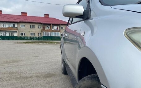Toyota Ist II, 2005 год, 450 000 рублей, 2 фотография