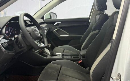 Audi Q3, 2021 год, 2 200 000 рублей, 12 фотография