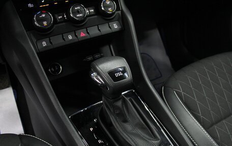 Skoda Karoq I, 2020 год, 2 200 000 рублей, 29 фотография