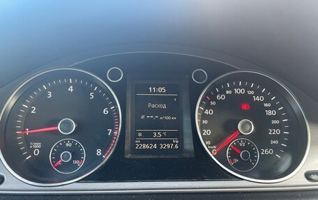 Volkswagen Passat B7, 2011 год, 1 090 000 рублей, 21 фотография