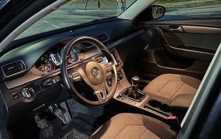 Volkswagen Passat B7, 2011 год, 1 090 000 рублей, 19 фотография