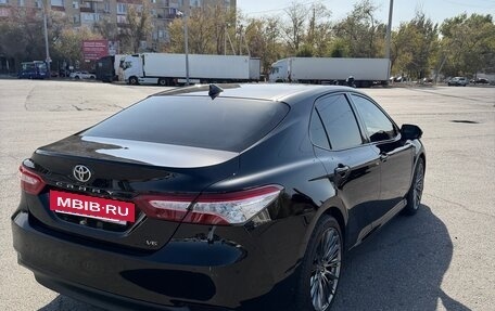 Toyota Camry, 2018 год, 3 300 000 рублей, 5 фотография
