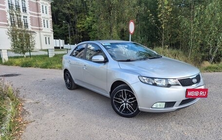 KIA Cerato III, 2010 год, 720 000 рублей, 2 фотография