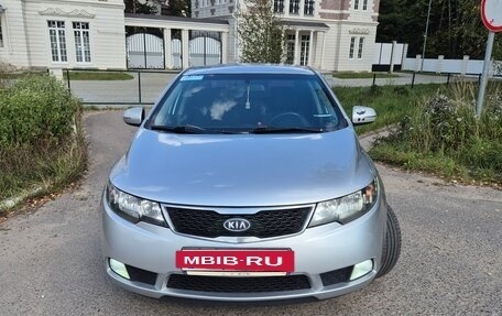 KIA Cerato III, 2010 год, 720 000 рублей, 3 фотография