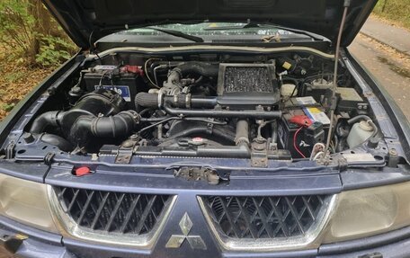 Mitsubishi Pajero Sport II рестайлинг, 2008 год, 920 000 рублей, 5 фотография