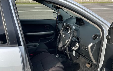 Toyota Ist II, 2003 год, 590 000 рублей, 7 фотография