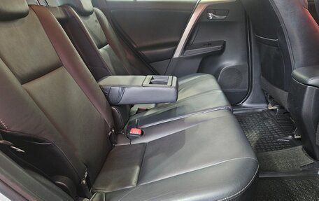 Toyota RAV4, 2013 год, 1 895 000 рублей, 16 фотография