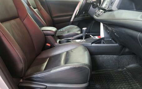 Toyota RAV4, 2013 год, 1 895 000 рублей, 15 фотография