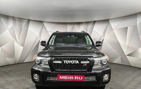 Toyota Land Cruiser 200, 2013 год, 2 785 150 рублей, 7 фотография