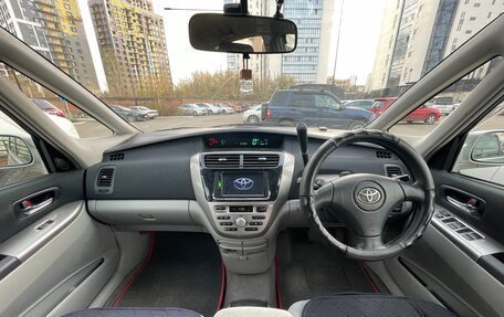 Toyota Opa I рестайлинг, 2002 год, 535 000 рублей, 7 фотография