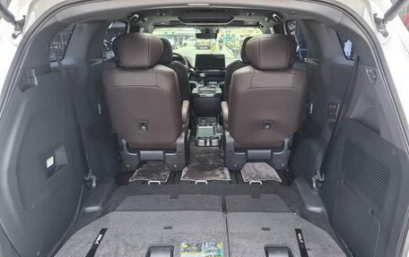Toyota Sienna, 2022 год, 4 742 000 рублей, 26 фотография