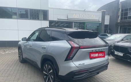 Geely Atlas, 2024 год, 3 300 000 рублей, 5 фотография