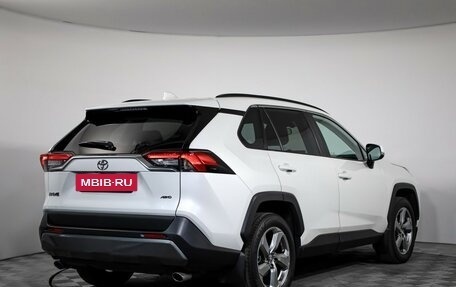 Toyota RAV4, 2019 год, 2 949 000 рублей, 5 фотография