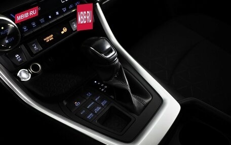Toyota RAV4, 2019 год, 2 949 000 рублей, 20 фотография