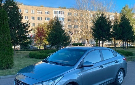 Hyundai Solaris II рестайлинг, 2018 год, 760 000 рублей, 1 фотография