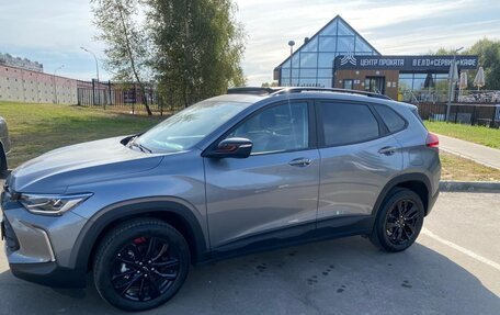 Chevrolet Tracker, 2022 год, 2 300 000 рублей, 2 фотография