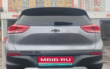 Chevrolet Tracker, 2022 год, 2 300 000 рублей, 4 фотография