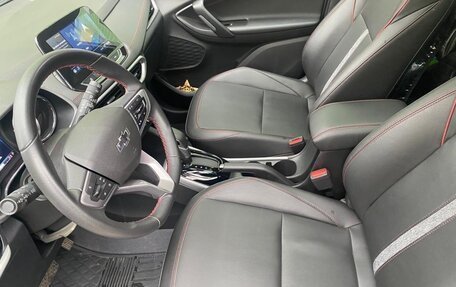 Chevrolet Tracker, 2022 год, 2 300 000 рублей, 6 фотография