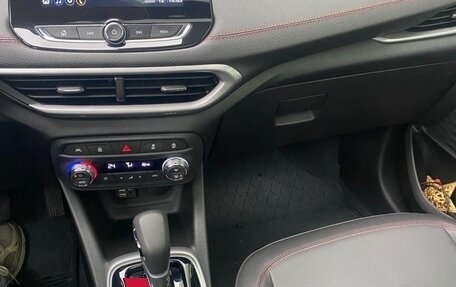 Chevrolet Tracker, 2022 год, 2 300 000 рублей, 5 фотография