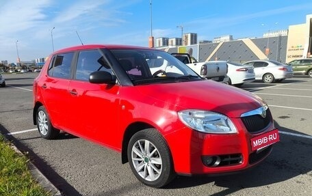Skoda Fabia II, 2008 год, 700 000 рублей, 2 фотография