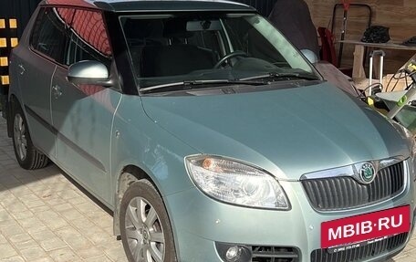 Skoda Fabia II, 2009 год, 1 120 000 рублей, 2 фотография