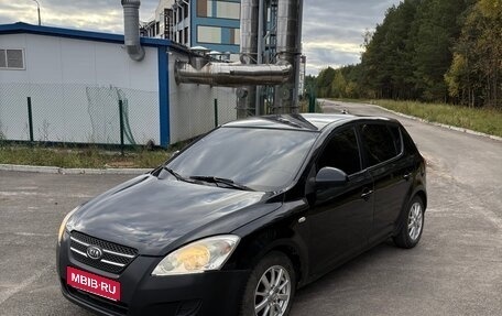 KIA cee'd I рестайлинг, 2009 год, 270 000 рублей, 1 фотография