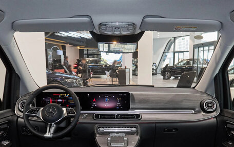 Mercedes-Benz V-Класс, 2025 год, 11 600 000 рублей, 7 фотография